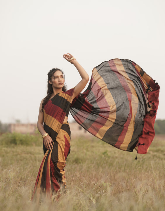 Scarlet- Handloom Saree